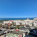 Torres De Yomely - Y5b * Playa de las Americas (Tenerife)